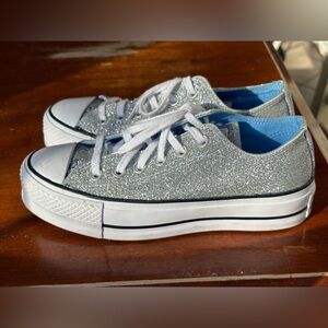Converse Chuck Taylor All Star Glitter Platform Sneaker Size 6